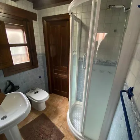 La Herradura, Acogedora Casa En * Montemayor del Rio