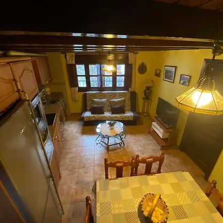 La Herradura, Acogedora Casa En Montemayor del Rio