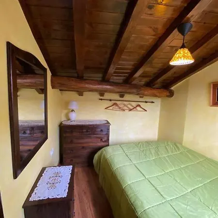La Herradura, Acogedora Casa En Montemayor del Rio