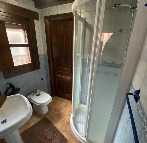 La Herradura, Acogedora Casa En * Montemayor del Rio