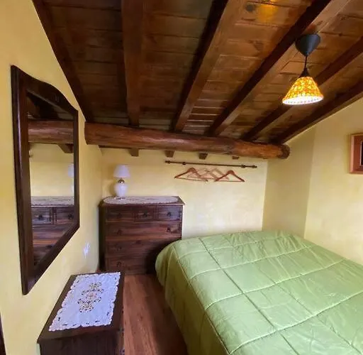 La Herradura, Acogedora Casa En Montemayor del Rio